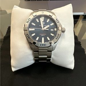 TAG Heuer Aquaracer Blue Men's Watch - WBD1112